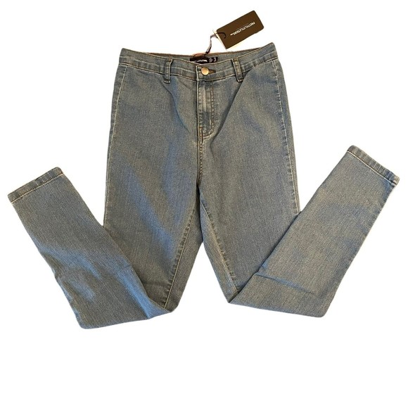 PrettyLittleThing Light Wash Disco Fit Skinny Jean Size 6 NWT - Picture 2 of 6